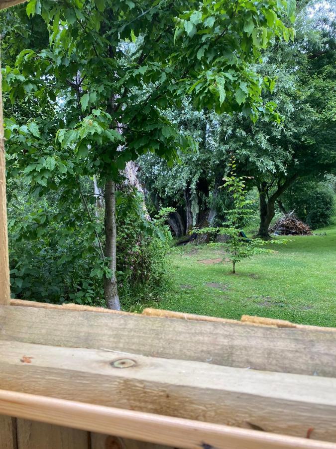 Cosy Dog Friendly Lodge With An Outdoor Bath On The Isle Of Wight Whitwell  Екстер'єр фото